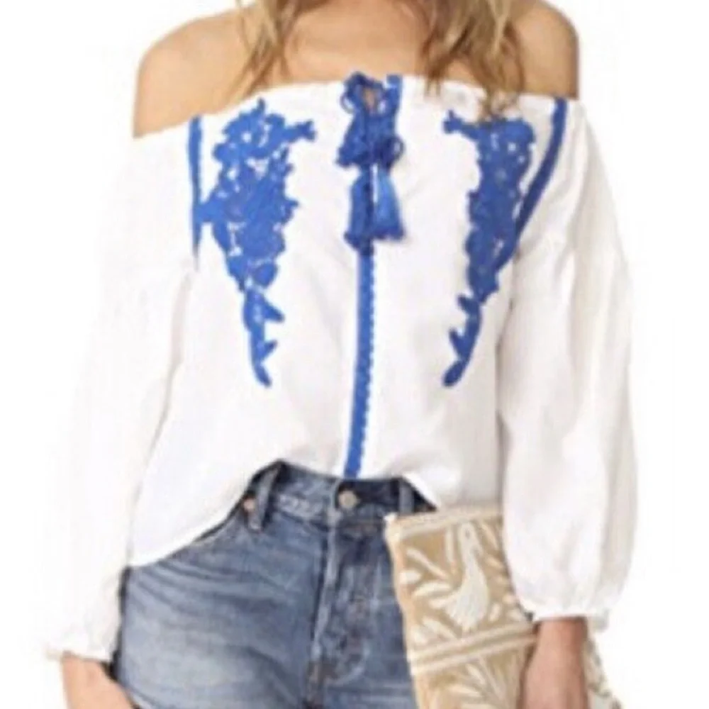 Line+Dot Revolve Valor Boho Embroidered Off The Shoulder Blouse White Blue Soft - Picture 7 of 8